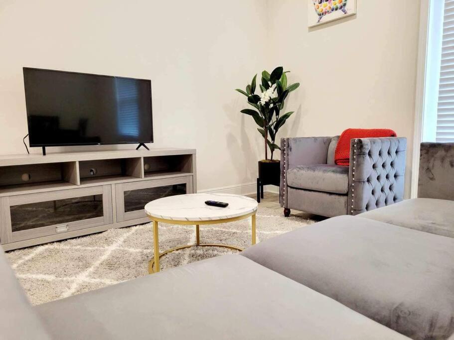 Brand New House In Pensacola,Ev Connector Available Apartment Bagian luar foto